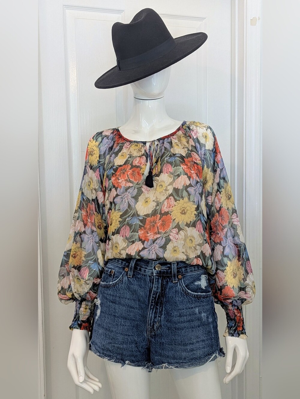 Aakaa Multicolor Floral Sheer Tie-Front Blouse S